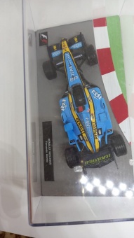 Formula 1 Auto Collection 28 - Renault R25 -   (2005)
