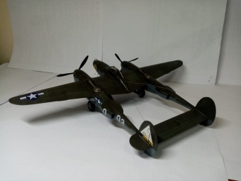 76935 Lockheed P-38 Lightning   ACADEMY 1/48